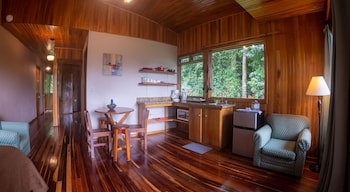 Cala Lodge