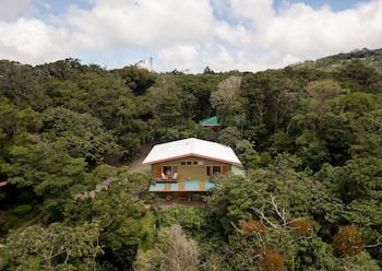 Cala Lodge