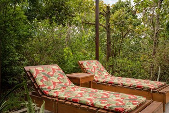 Cala Lodge