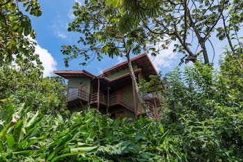 Cala Lodge