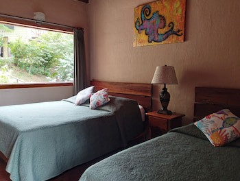 Cala Lodge