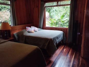 Cala Lodge
