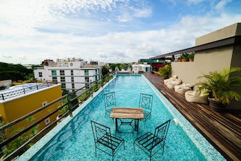 Be Playa Hotel Boutique & Rooftop Bar