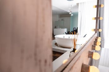 Be Playa Hotel Boutique & Rooftop Bar