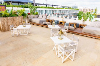 Be Playa Hotel Boutique & Rooftop Bar