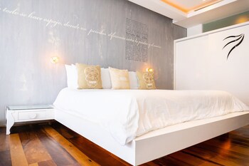 Be Playa Hotel Boutique & Rooftop Bar