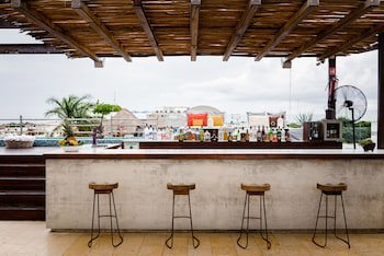 Be Playa Hotel Boutique & Rooftop Bar