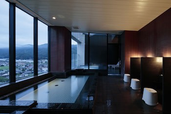 Candeo Hotels Chino