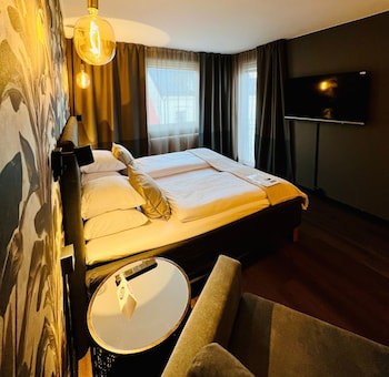 Palm Tree Hotel, Best Western Signature Collection