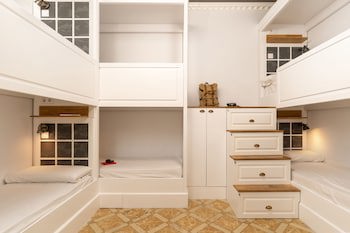 Casa Gracia Barcelona - Hostel