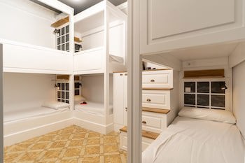 Casa Gracia Barcelona - Hostel