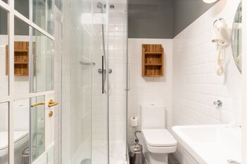Casa Gracia Barcelona - Hostel