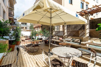 Casa Gracia Barcelona - Hostel