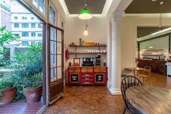 Casa Gracia Barcelona - Hostel