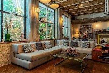 Casa Gracia Barcelona - Hostel