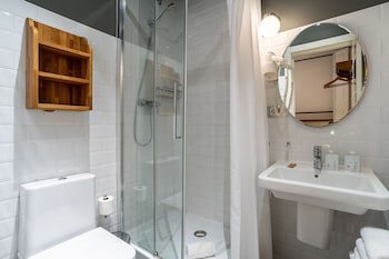 Casa Gracia Barcelona - Hostel