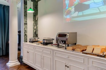 Casa Gracia Barcelona - Hostel