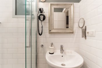 Casa Gracia Barcelona - Hostel