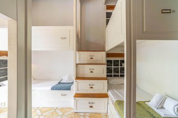 Casa Gracia Barcelona - Hostel