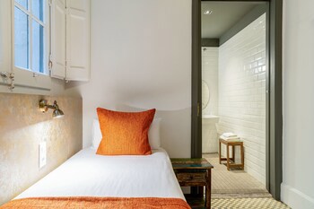 Casa Gracia Barcelona - Hostel