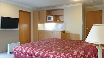 97 Motel Moray