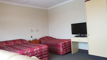 97 Motel Moray
