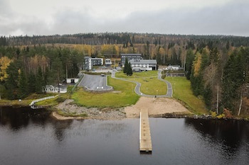 Hotel Aateli Lakeside