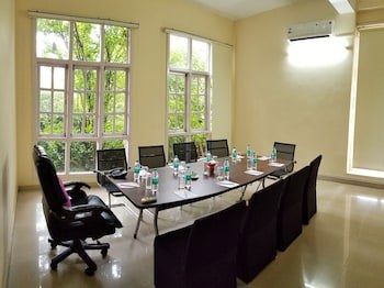 Vijayshree Resort And Heritage Village