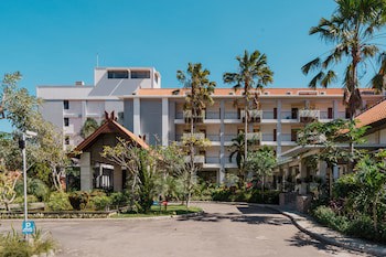 Bintang Flores Hotel