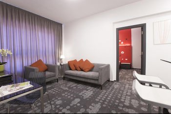 35 Rooms