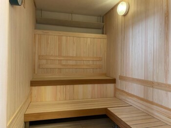 Apa Hotel Yokohama Kannai