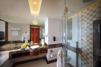 Gokulam Grand Hotel & Spa Bangalore