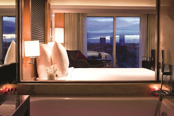 Gokulam Grand Hotel & Spa Bangalore