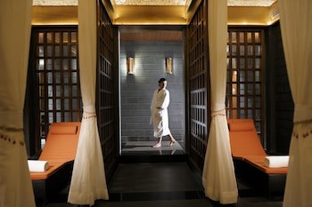 Gokulam Grand Hotel & Spa Bangalore