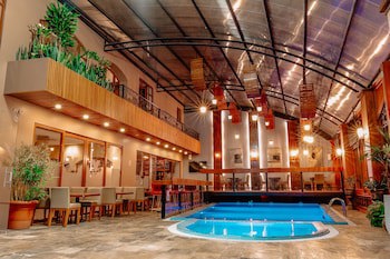 Grand Victoria Boutique Hotel