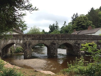 Exmoor House - Guest House