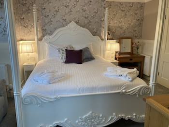 Exmoor House - Guest House