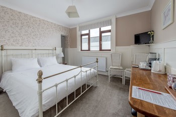Exmoor House - Guest House