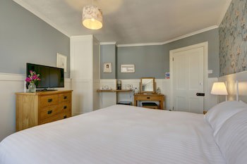 Exmoor House - Guest House