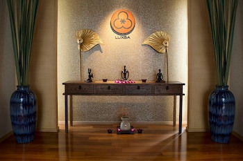 Hansar Bangkok Hotel