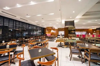 Crystal Crown Hotel