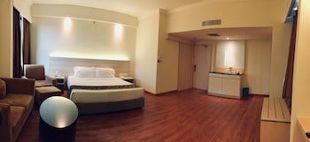 Crystal Crown Hotel