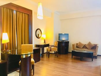 Crystal Crown Hotel