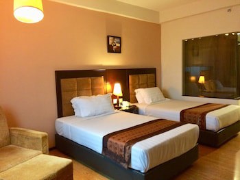Crystal Crown Hotel