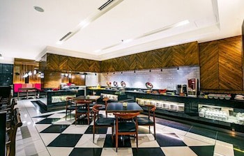 Crystal Crown Hotel