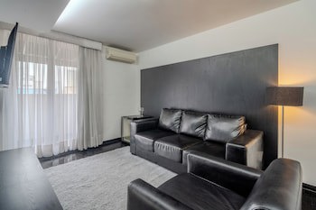 155 Hotel