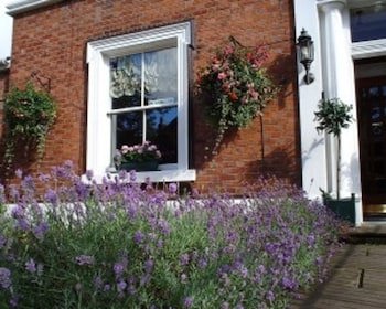 Ba Ba Guest House