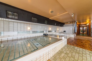 Apa Hotel Komatsu Grand