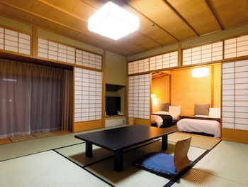Apa Hotel & Resort Kaga Katayamazu Onsen Kasuikyo