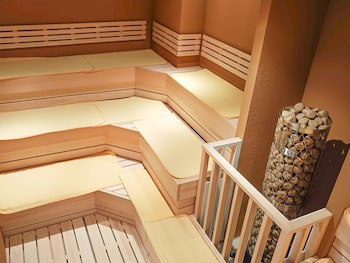 Apa Hotel & Resort Kaga Katayamazu Onsen Kasuikyo